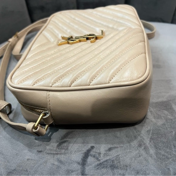 YSL Lou Lou Camera Bag - Picture 6 of 16